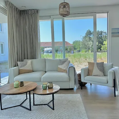 Apartment Nwptment *